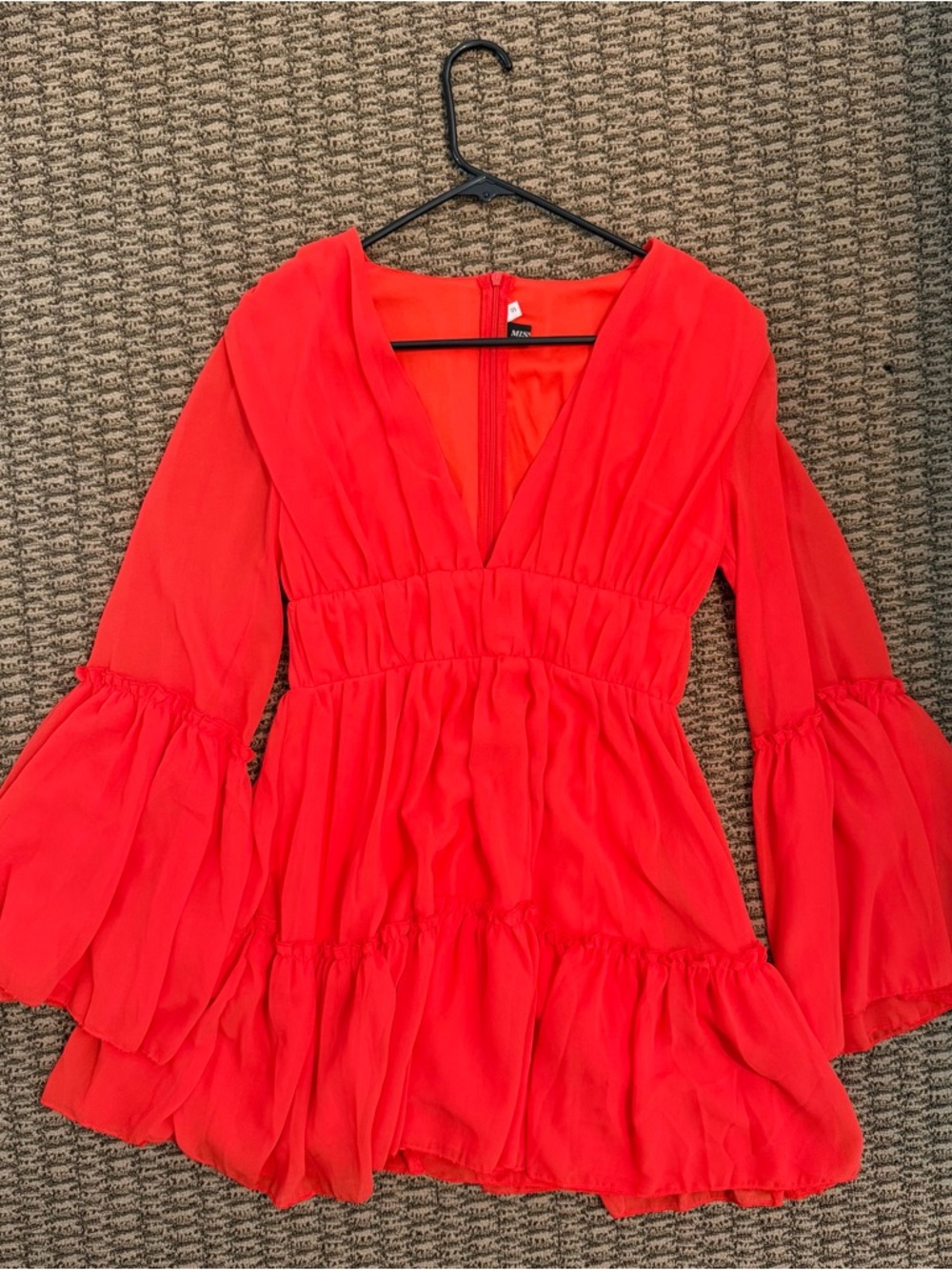 Red Deep V Tiered Long Sleeve Mini Dress - S
